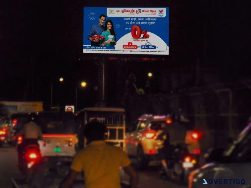 Led screen for highways and metros led display for airports