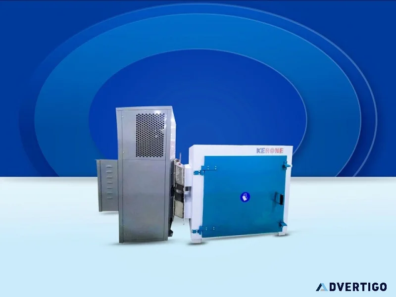 Heat pump dryers for low temperature moisture removal