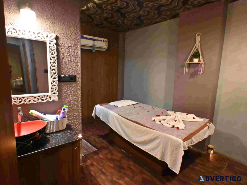 Royal oak spa kharghar