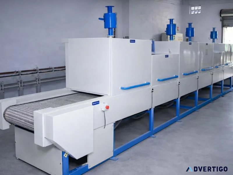 Flat belt ovens for continuous industrial processing