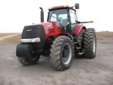 2010 Case Magnum 275 Tractor