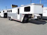 2014 Sundowner Santa Fe 3 Horse w Living Quarters
