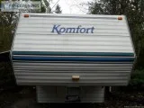 1998 Komfort 28  fifth wheel travel trailer