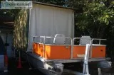 25ft pontoon boat