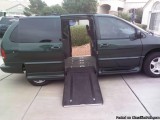 2000 DODGE CARAVAN WHEELCHAIR ACCESSIBLE