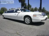2006 White 120-inch Lincoln Town Car Limo for Sale 1022