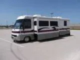Winnebago Itasca Sunrise 33 V