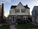 Charming Single Family Colonial Home For Sale In Whitestone (cof