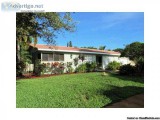  Beautiful 3 Bedroom 2 Bathroom Pool Home