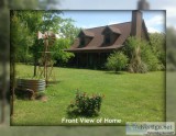 ust minutes to public boat ramp on Lake Limestone from this Off-