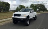 2002 Ford F-150 XLT 4dr SuperCrew 4WD Styleside SB