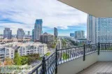 High-rise Condo with Bay and City Views 2 bed 2 bath plus den La