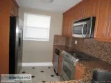Condo 2 bed 2 bath Pool. Fort Lauderdale.