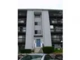 Two BR 2.0 BA 957 sqft 1200 - Two BR