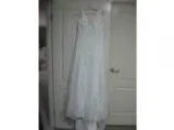 Pristine wedding dress never worn (With tags)