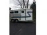 2004 4Star 2 Horse slant with dressing room bumper pull aluminum