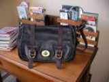 Etienne Aigner LEATHER PURSE (close-in SE)