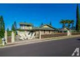 Extra Large Family Home Fronting the Pukalani Golf Course