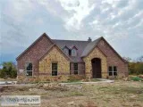 Single Family in Waxahachie