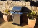 Char-Broil 2 Burner Infra-Red Grill  8.5kg Gas Cylinder.