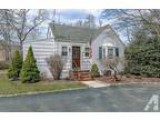 IslipMint Ranch Just Listed