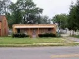 Office Building in Great Location with Good Visibility - Near SB