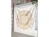 Exclusive &quotGolden Ombre Tapestry by Labhanhi" Ombre Bedd