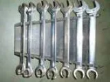 SNAP-ON 7 PIECE SAE. FLARE NUT OPEN END WRENCH SET 38&quot - 34&