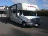 2017 Coachmen Leprechaun 32BH 32ft