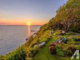 World-Class Waterfront Estate