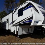 2018 KEYSTONE FUZION IMPACT 311 5TH WHEEL TOY HAULER