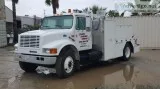 2000 INTERNATIONAL NAVISTAR 4700 SERVICE TRUCK