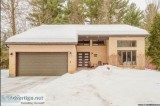  Magnificent house Saddlebrook area in St-Lazare 