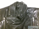 BLACK ZIPPERED LEATHER JACKET