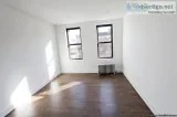 2795 - 3 Bedrooms  1.5 bathroom Apartment in Washington Heights