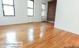 2750 - Studio Apartment in East Village