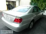 2005 Toyota Camry XLE sedan