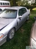 2004 Lincoln Town Car