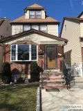 ID (FOR) Beautiful Colonial House For Sale In Whitestone