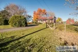 House  stable in Vercheres on 91000 sft land