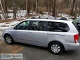 2008 Hyundai Entourage