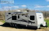 Super Super Nice 2006 Fleetwood Gearbox 300 RV