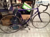 Bianchi 22" low miles triple cranks SPD pedals