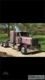 2006 Peterbilt 379 Semi Truck