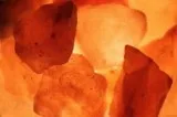 HIMALAYAN SALT LAMP AS A NATURAL AIR PURIFIER