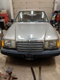 1987 Mercedes-Benz 300 E