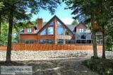 Luxurious chalet on the shores of Lac-Simon Outaouais