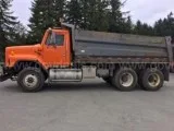 2000 International 2674
