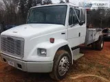2000 Freightliner Cummings FL80 Wrecker