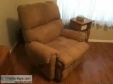 BROWN RECLINER